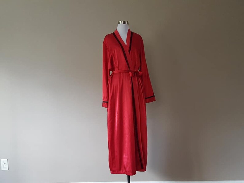 Peignoir and Gown XL Delicates Red Long Black Lace Trim Vintage Lingerie