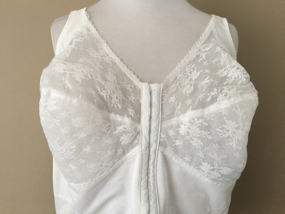 Bra 50B White Lacy Longline Brassiere Soft Cup Vin