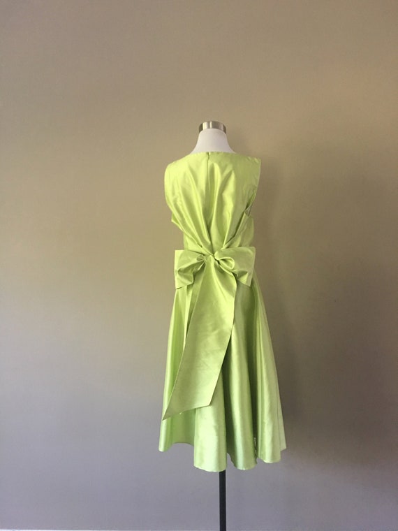 green dress size 14