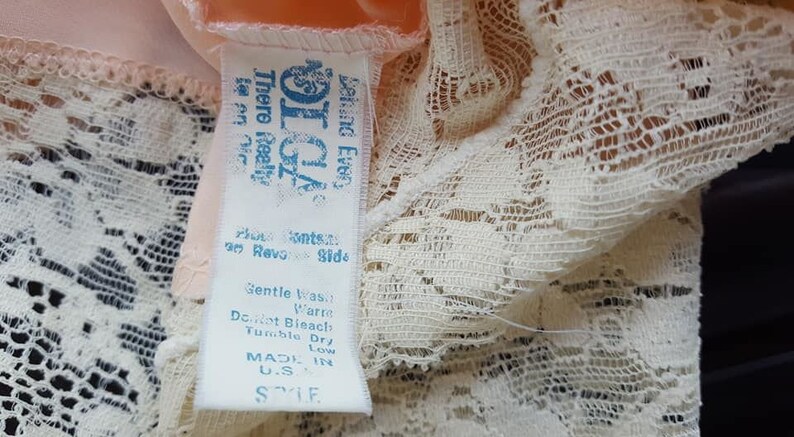 Full Slip Size 38 Olga Pink Apricot Ecru Lace Nylon Slip Dress Large Vintage Lingerie