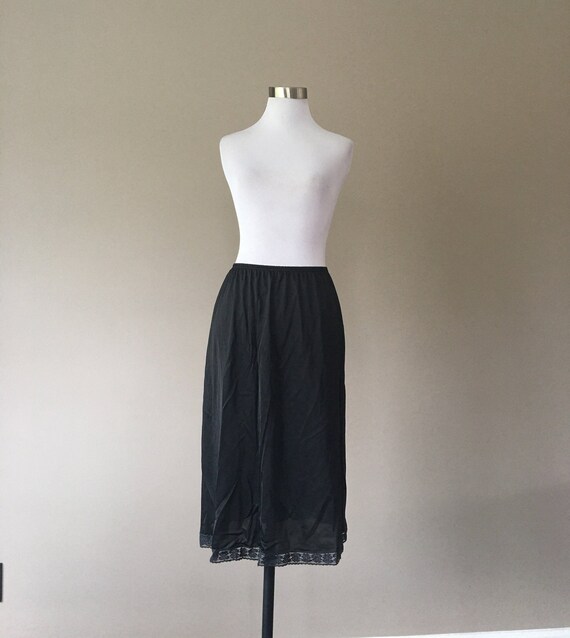 Half Slip Medium Black Nylon Vintage Apparel .. - image 3