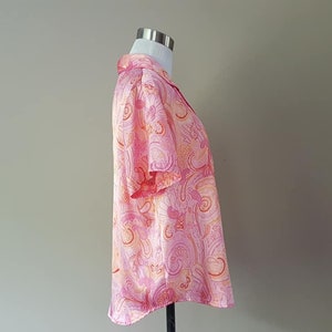 Medium Sleep Shirt, Delicates Bed Top, pink pajama shirt, Satin sleep top, Short Sleeve bed top, Vintage Lingerie image 7