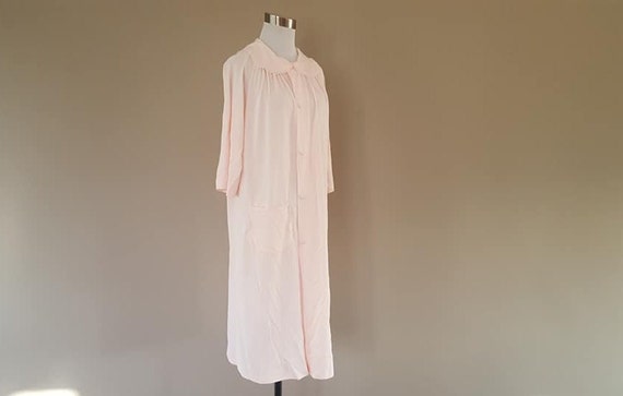 Robe House Dress Medium Shadowline Pink Nylon Pet… - image 1