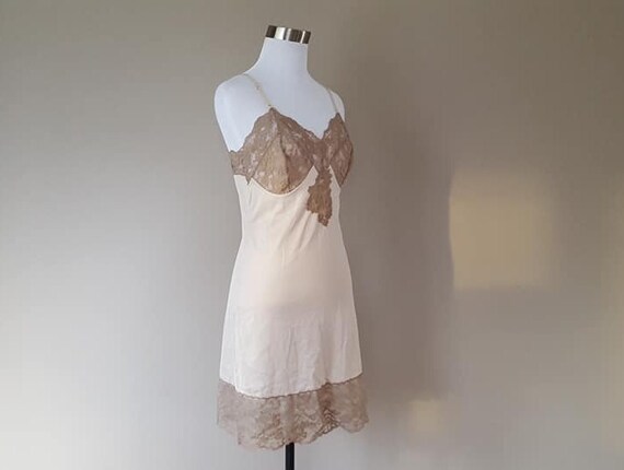 Full Slip Size 32 Hollywood Vassarette  Dress Ext… - image 5