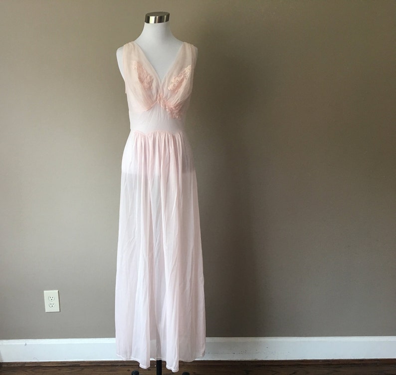 Vintage Size 34 Vanity Fair Nightgown Pink 1960's .. | Etsy