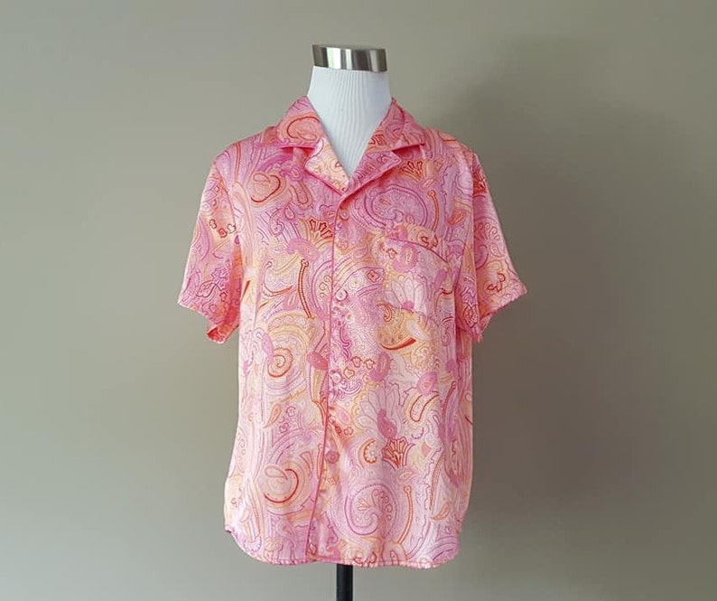 Medium Sleep Shirt, Delicates Bed Top, pink pajama shirt, Satin sleep top, Short Sleeve bed top, Vintage Lingerie image 1