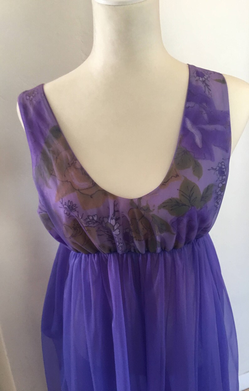 Wear it like Mrs Maisel Medium Montgomery Ward Peignoir Set Fabulous 1960/'s Deep Purple Chiffon Peignoir Set Medium 200 Sweep Vintage