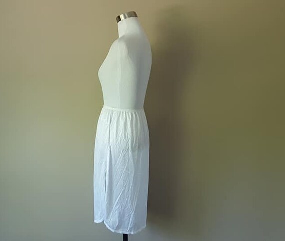 Half Slip Medium Vanity Fair 24 Inches Long Skirt… - image 5