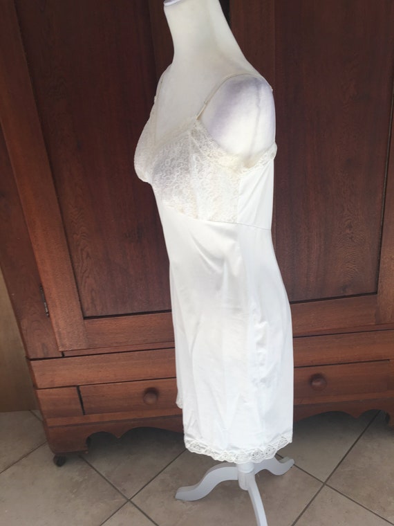 Vintage Van Raalte Full Slip Size 34 White Lace mh - image 7