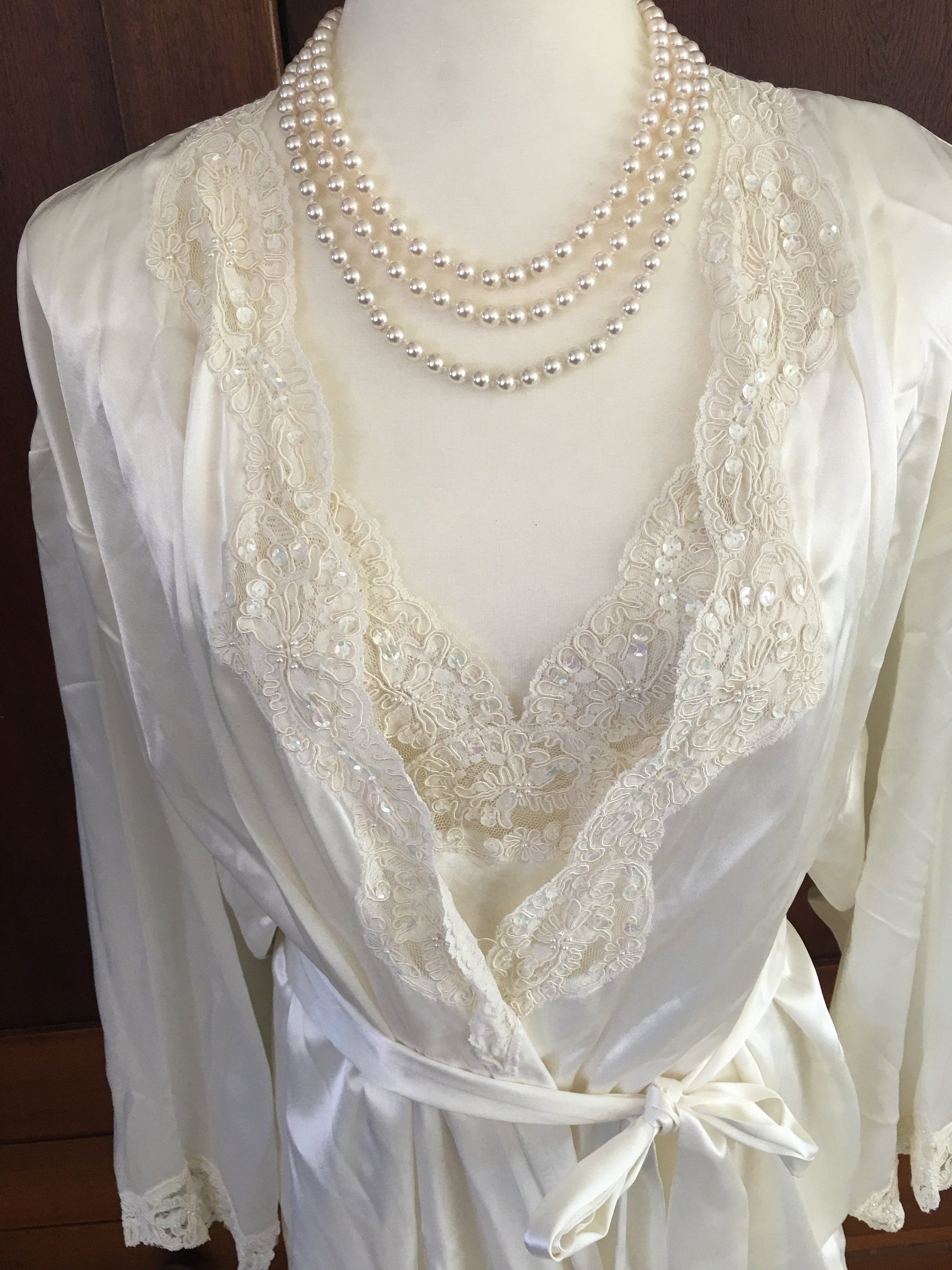 Victoria s Secret Peignoir Robe and Nightgown Beautiful for a Bride White Medium. Etsy