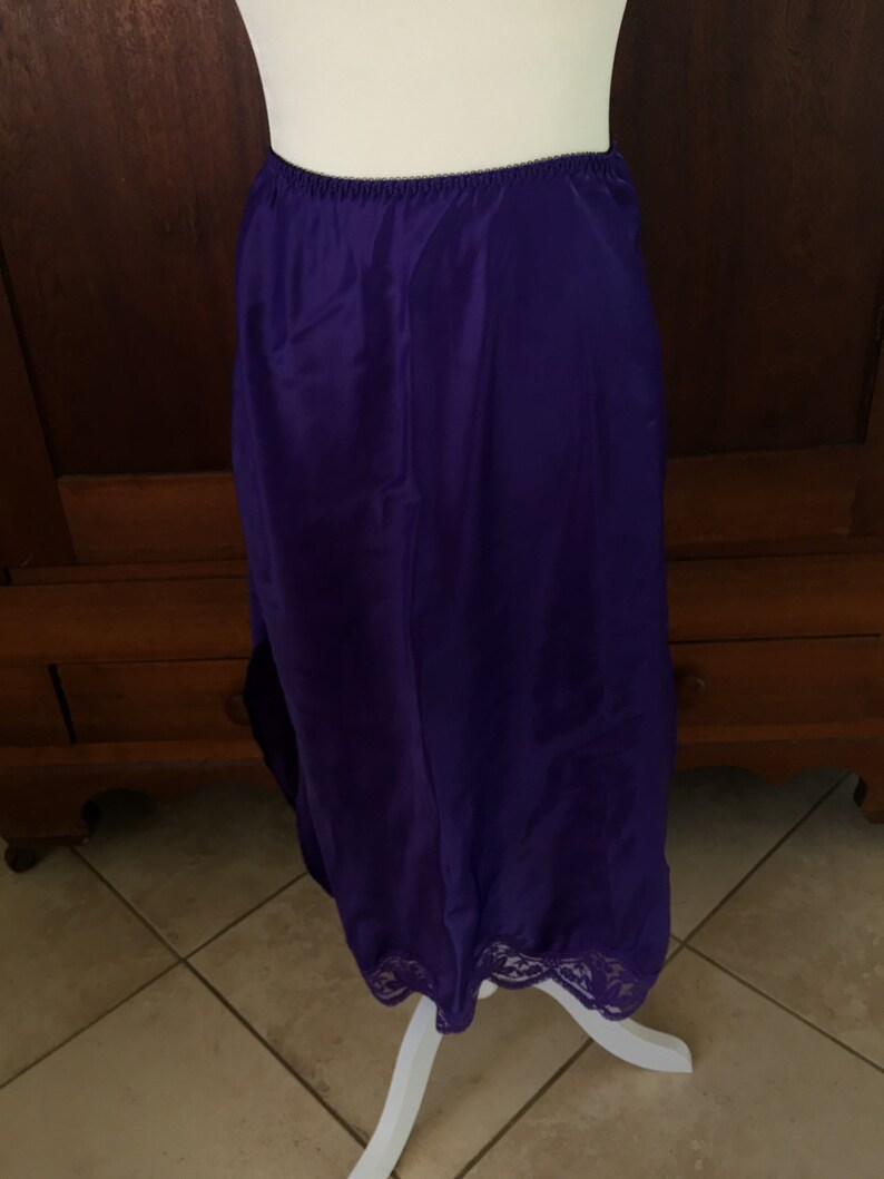 Extra Small 31 Half Slip Long 20 Waist Purple Shiny Satin Lace Extender Made in USA