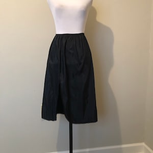 Half Slip Lg Wonder Maid w/ kick Black Made in the USA . .