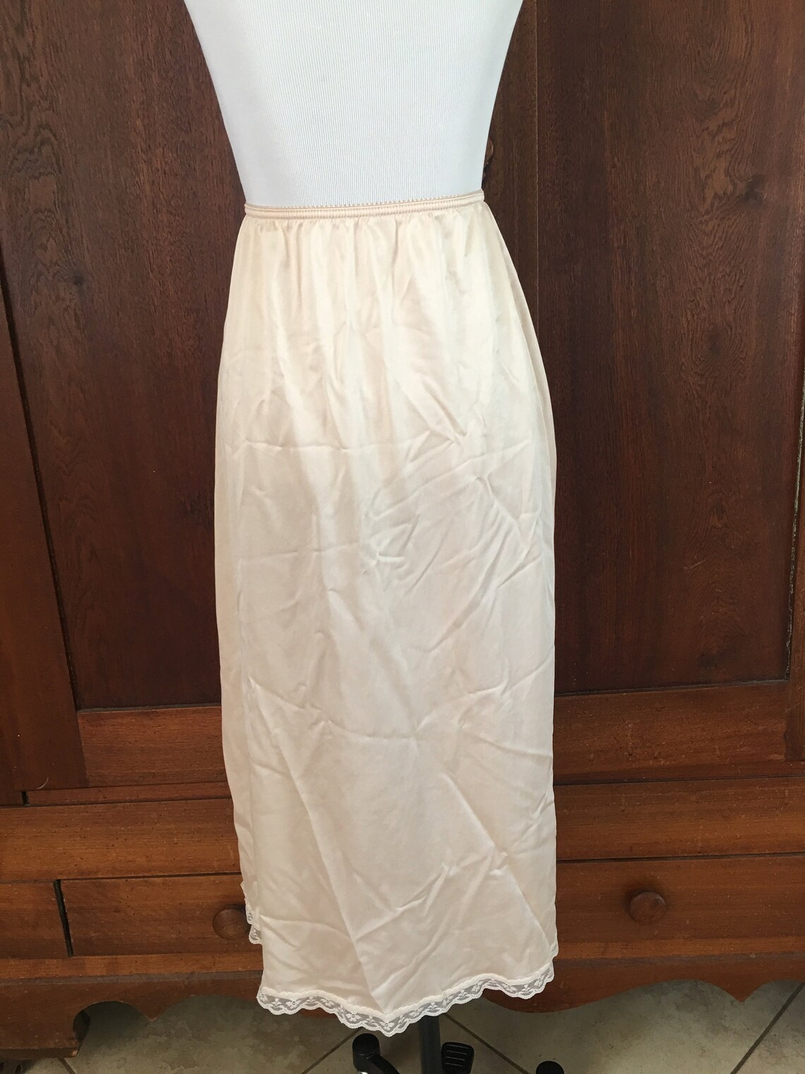 32 JC Penney Half Slip 32 Inches Long Beige Small... Etsy