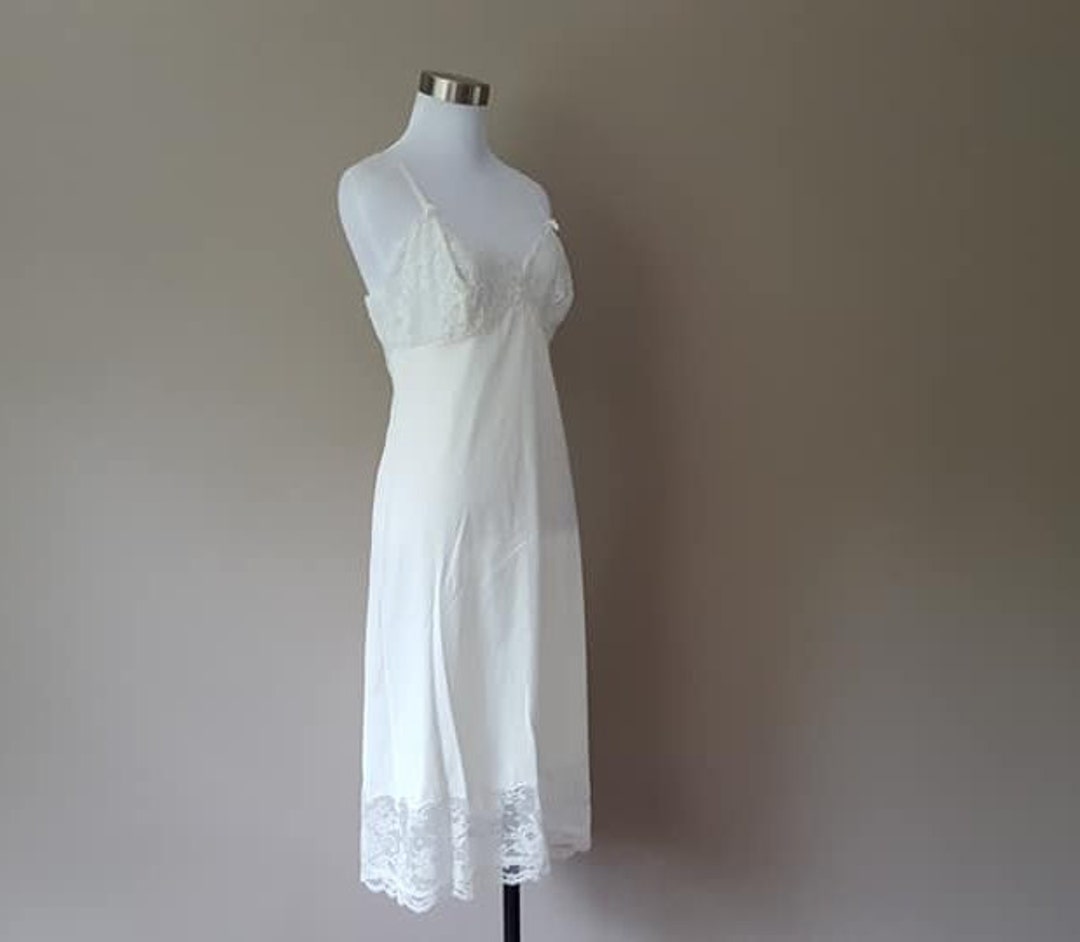 Full Slip Small A34 Van Raalte White Hand Detailed Lace Vintage ...