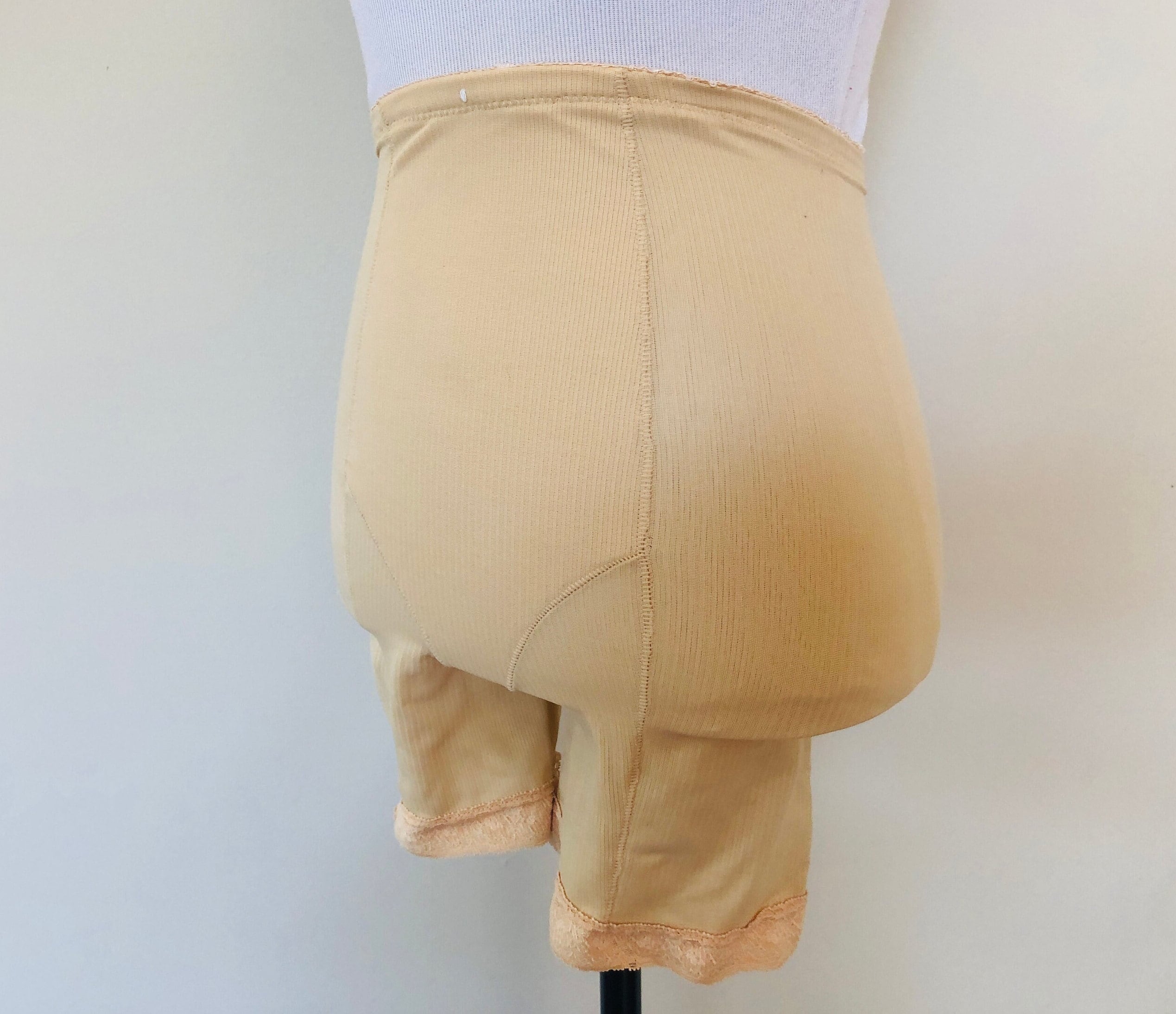 Panty Girdle Small Rago NWOT Nude Tight Made in USA Pinup High Waist Full  Bottom Tan Beige Vintage Lingerie 