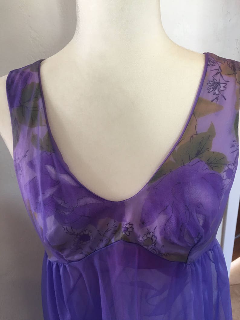 Wear it like Mrs Maisel Medium Montgomery Ward Peignoir Set Fabulous 1960/'s Deep Purple Chiffon Peignoir Set Medium 200 Sweep Vintage