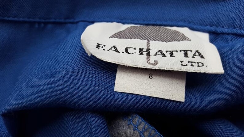 Blouse Size 8 FA Chatta Ltd Medium Long Sleeved Blue Rayon Polyester Shirt Made In USA Vintage Apparel