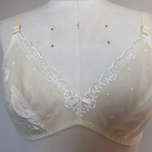 Vintage Vassarette Satin and Lace White Strapless Bra, Size 36C, 74-140 -   Denmark
