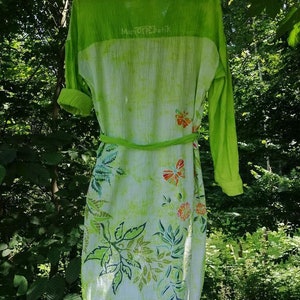 everything grows and blooms house or dressing gown also perfect for the beach or swimming lake
