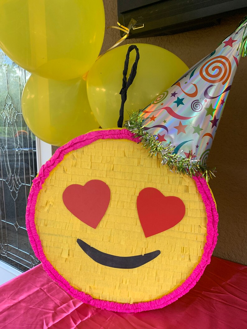 Emoji Pinata Girl Party Decoration Supplies
