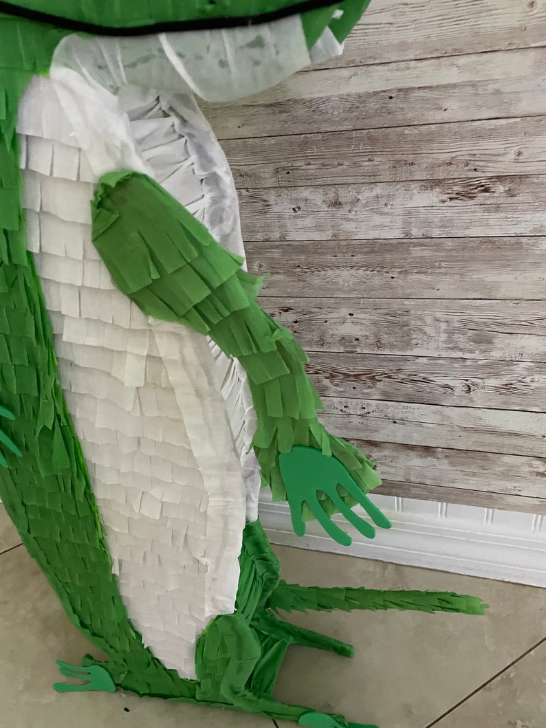 Gecko Pinata. Party Decorations Supplies. Animal Zoo Party Etsy