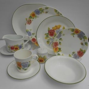 26 pc CORELLE Summer Blush pansies gravy mug dinner luncheon bread salad plate soup/cereal bowl platter flowers floral