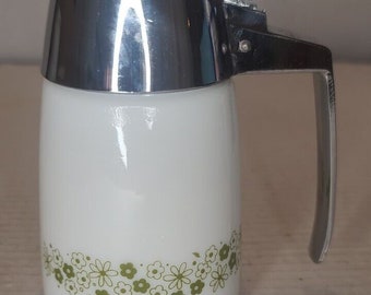 Corelle corning Crazy Daisy Spring Blossom syrup dispenser milk pitcher creamer green gemco 930 12 oz dripout flowers