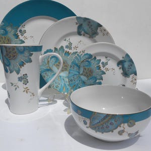 19 pc 222 Fifth Avenue Eliza Teal dinnerware dinner salad bread/appetizer plates soup bowls latte mugs large floral peacock turquoise lot