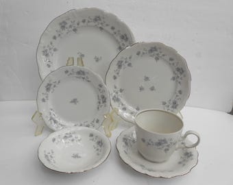 25 pc Blue Garland Haviland Germany lot dinner salad bread plate fruit bowl dinnerware 4 place settings + 1 serving bowl Or oval platter cho