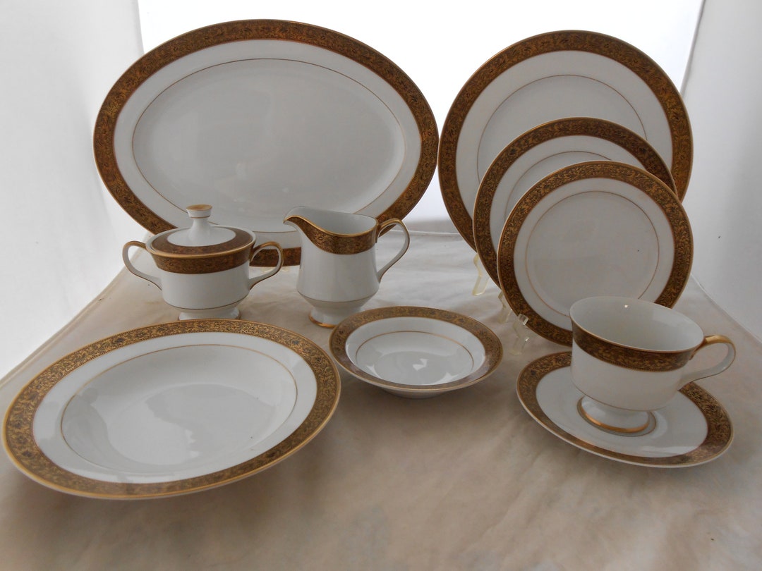 31 Pc Sango Hampton 3758 Gold Black Dinnerware Lot Dinner Plate Sugar