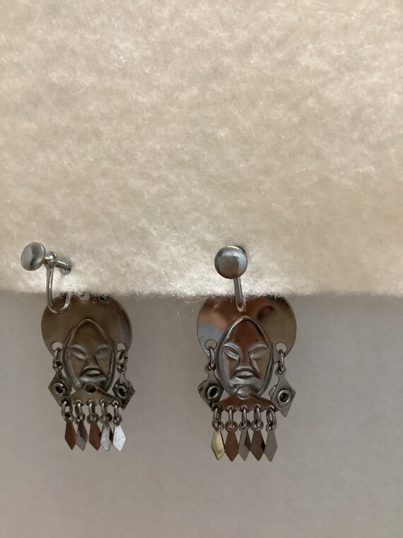 Vintage Tribal Screw Back Earrings - image 3