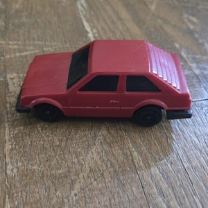 Vintage Tonka Red Car 3.5 CE Collectible Toy 1982 Plastic
