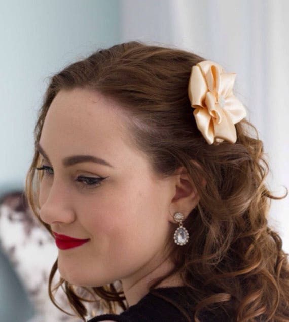 vintage hair accessories