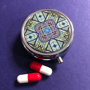 Handbag Size Rose Window Tablets Box - Small Medicine Storage Container - Stained Glass Look Pocket Pill Box - Gift for Grandma Grandpa