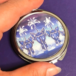 Elephant Family Compact Mirror in Deep Blue - Women’s Pocket Mirror - Handbag Accessory Gift - Miroir pliant pour sac à main ou petite bourse