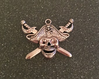 Pirate charm, Skull and Crossbones charm