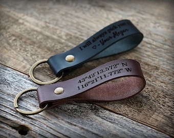 Custom Text Keychain - Personalized Leather Keychain - Fathers Day Gift - Monogram Initial Key Fob - Custom Keyring - Anniversary gift