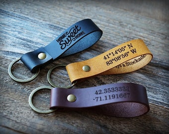 Personalized Leather Keychain - Personal Text - Custom Leather Keychain - Anniversary Gift - Gift for Men - Wedding Gift - Boyfriend Gift