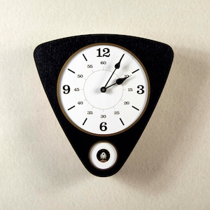 Retro-style cuckoo clock