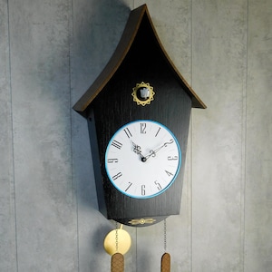 Mehrfarbige Kuckucksuhr Höhe 50cm+
