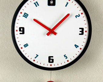 Round Cuckoo Clock, Big Digits