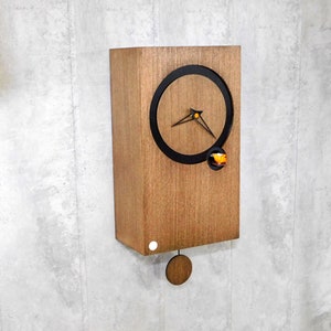 Rectangular cuckoo clock