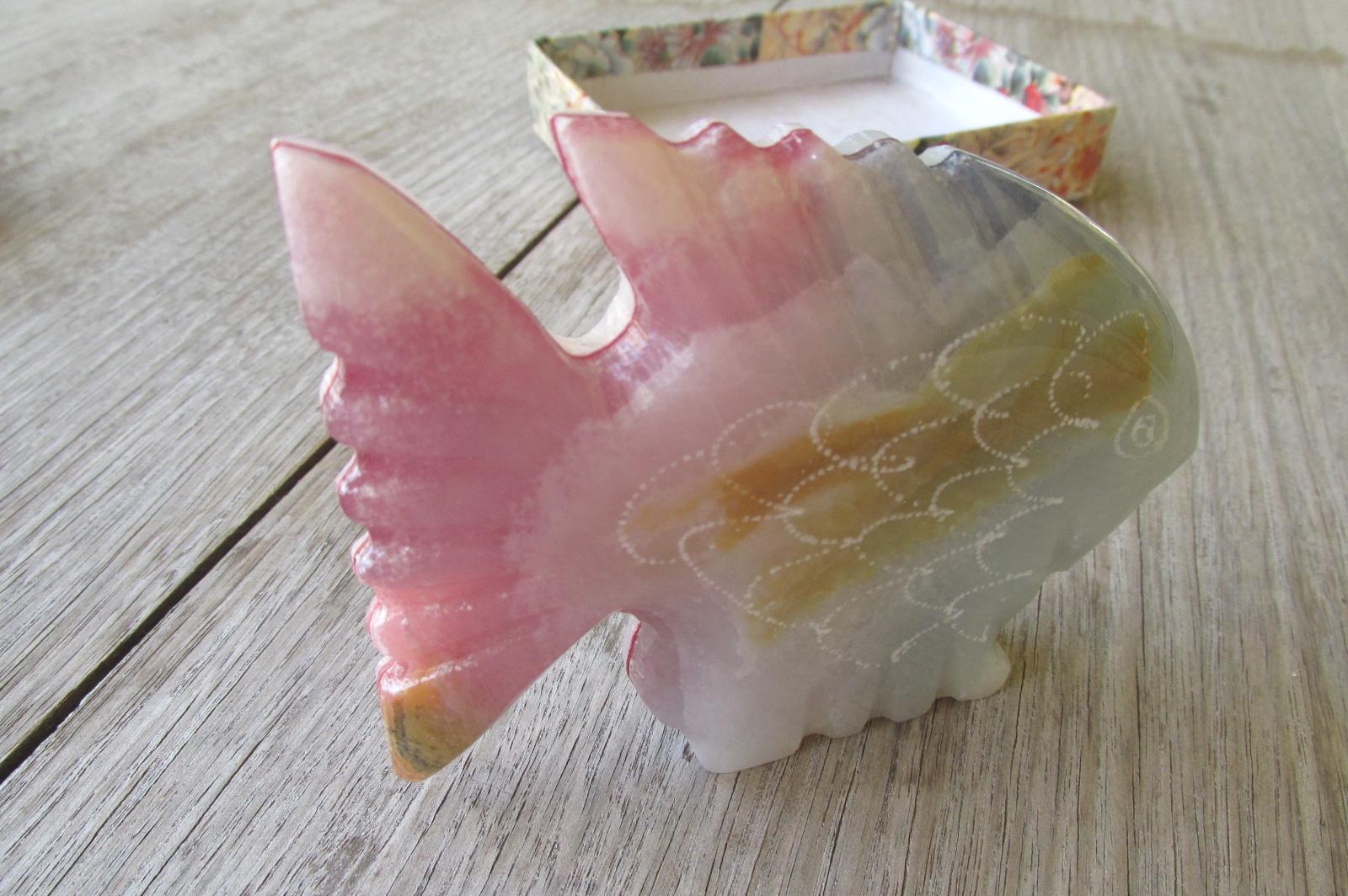 Alabaster Fish Figurine Sculpture in Original Box Hand Carved Vintage 80s Home Decor Fish Gifts. - Etsy Israel Alabaster Fish Figurine Sculpture in Original Box Hand Carved Vintage 80s Home Decor Fish Gifts. - Etsy Israel