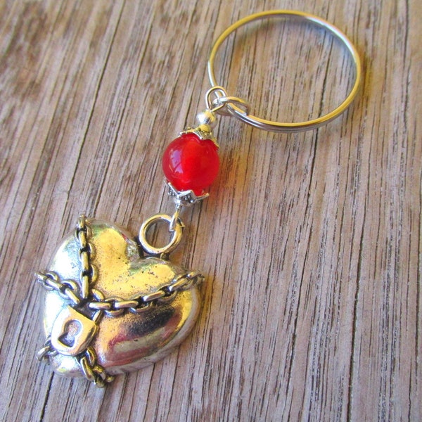 Valentine locked chained heart keychain key chain bag charm key ring red quartz gemstone keychain gothic gemstone gifts.