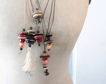 Vintage button necklace with leather cord, 2803