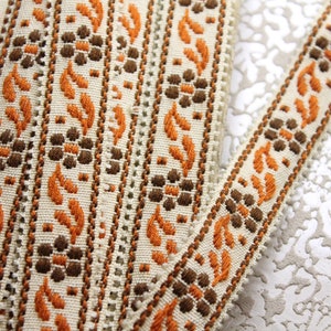 Galon jacquard à fleurs largeur 2.5 cm 1" sur 1 mètre - 1.09y, 100% acrylique Dralon, fabriqué en France, 3889