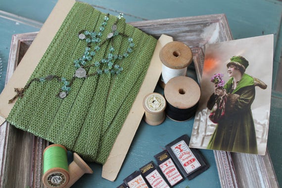 Galon vert passementerie plat de passementerie vert vintage française, galon vert de 13 mm, galon vert de 1/2 Galon vert passementerie plat de passementerie vert vintage française, galon vert de 13 mm, galon vert de 1/2