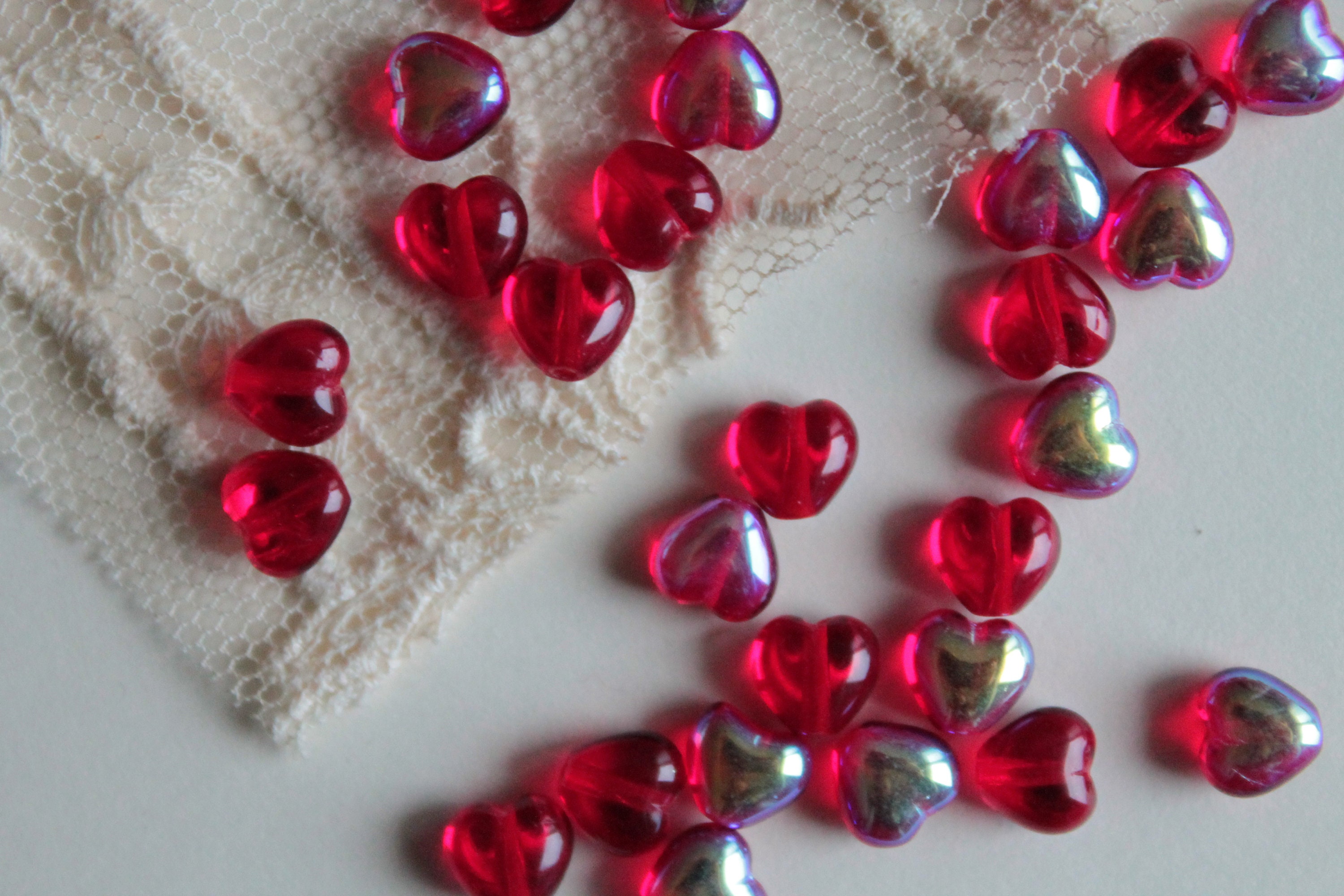 Lot 10 heart beads, red glass vintage beads, heart shaped bead, red heart, valentines' day gift