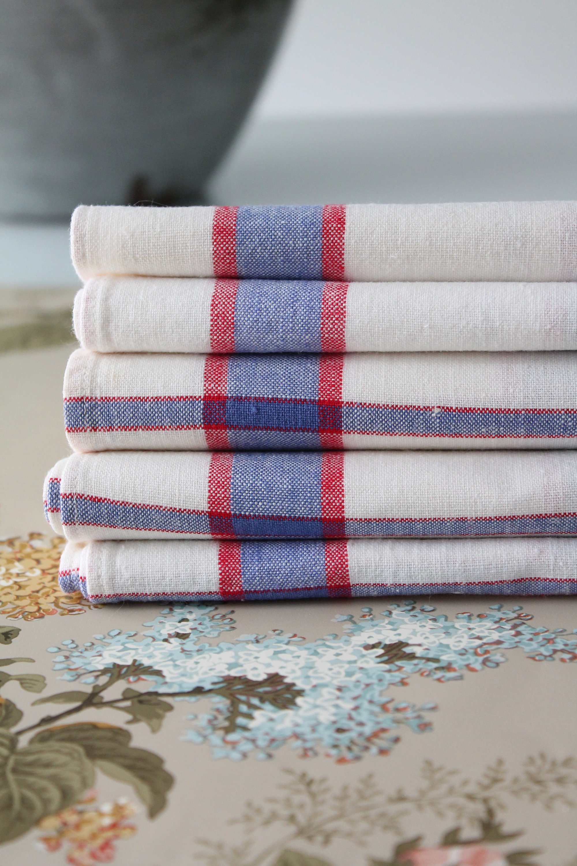 French Linen and Cotton Kitchen Towel in Gingham — GARDENHEIR