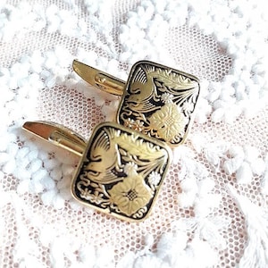 Gold cufflinks, Shirt buttons, men's jewelry